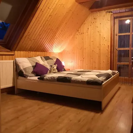 Siberia Haus Konukevi Osturna